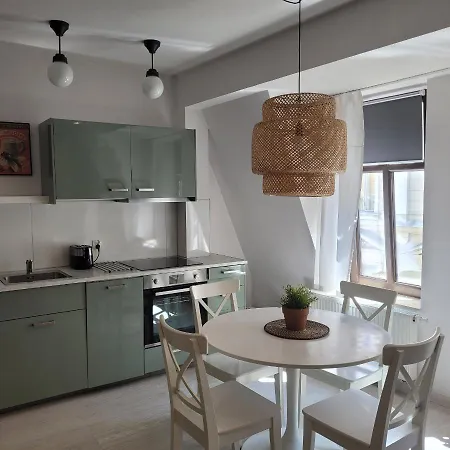 Apartment Batorego 4 *