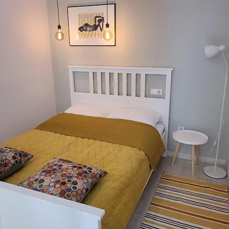 Apartment Batorego 4 *